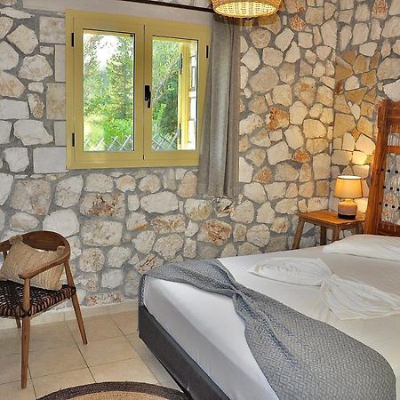 Stone Villa Kefaloniaprivatevillas Трапезаки Экстерьер фото
